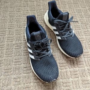 Adidas Ultra Boost Men's size 9.5